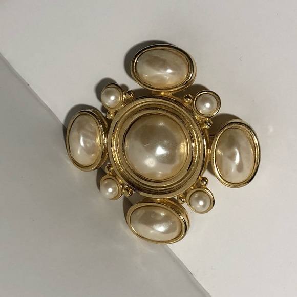 givenchy brooch vintage